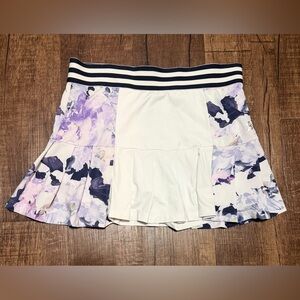 Sofibella | White & Purple Floral Pleated Tennis Skort | Size Small